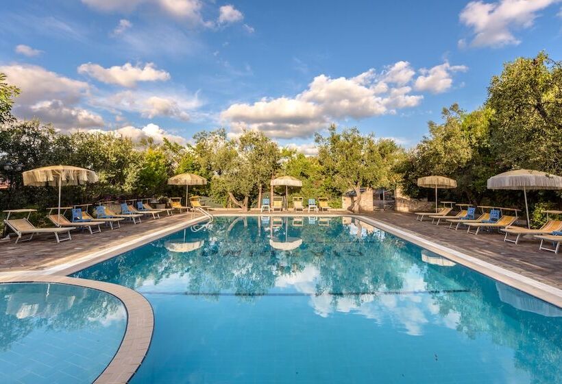 בית מלון כפרי Albergo Il Giardino