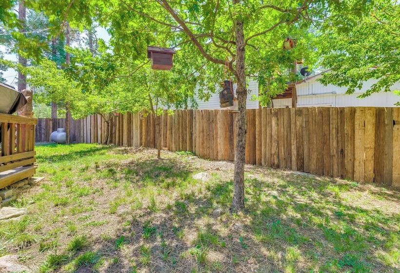 Unique  Bear Country Cabin  In Ruidoso W/ Hot Tub!