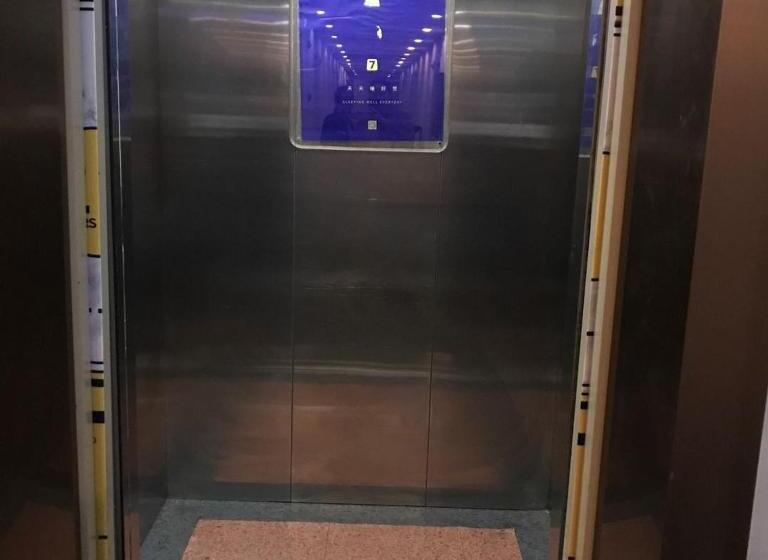 فندق 7days Inn Changsha Houjiatang Yali High School