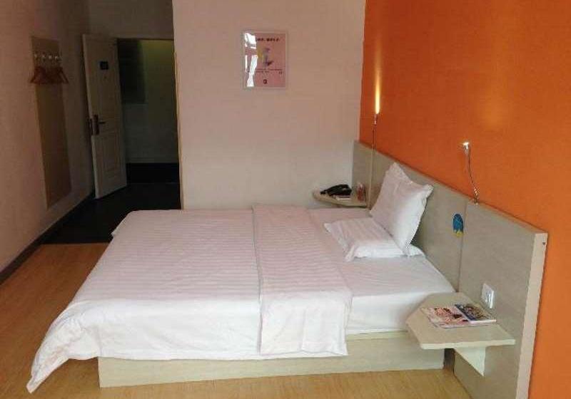 Hotel 7days Inn Penglai Penglaige Scene District Dengzhou Road Branch