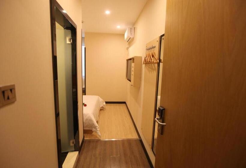 Hotelli 7days Premium Harbin Xuefu Road Branch