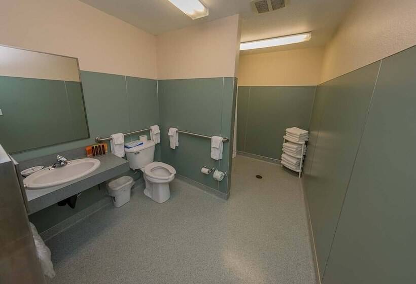 ホテル Nisqually Lodge