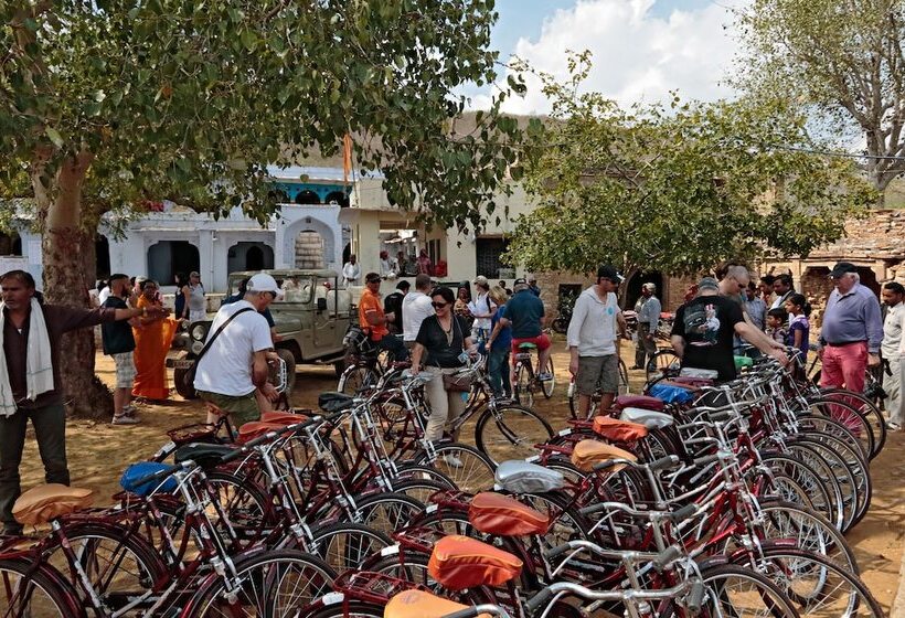 Отель Ramthara Fort