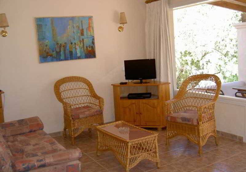 Can Vistabella Boutique Resort