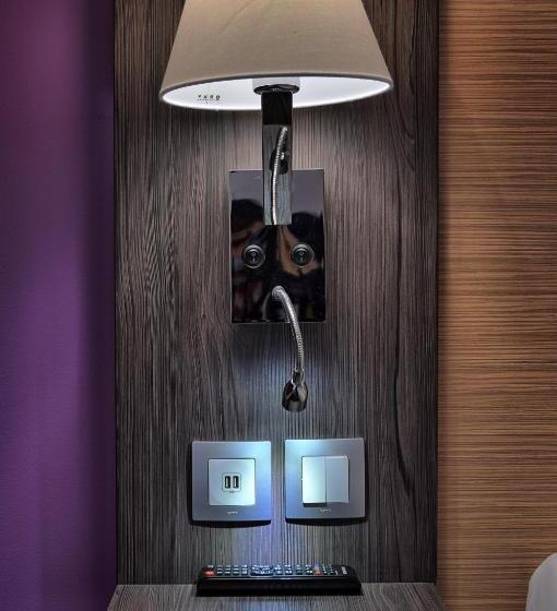 Contact Hotel Restaurant Bleu France   Eragny Cergy