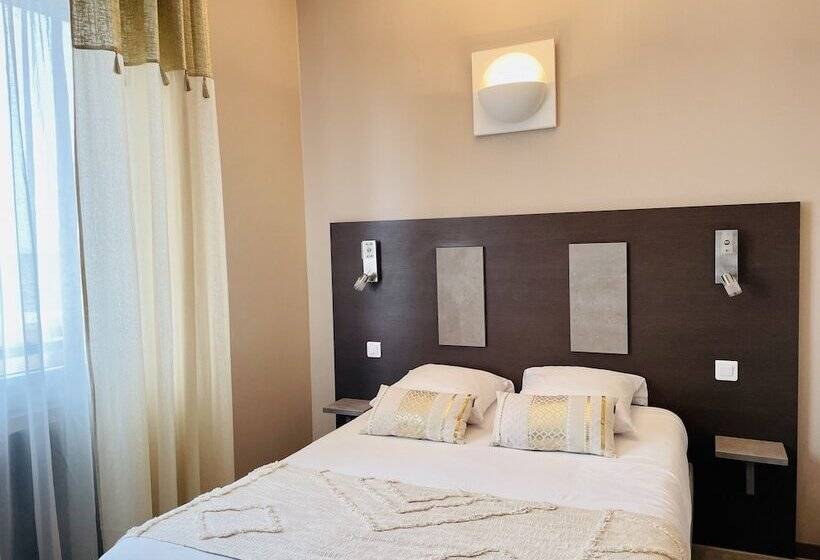 בית מלון כפרי Acadie Saint Victor   Hôtel Restaurant   Face Mer   Chatelaillon Plage