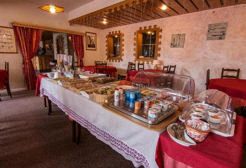 בית מלון כפרי Adret