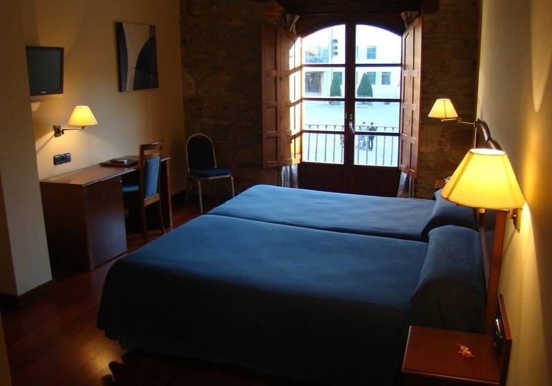 בית מלון כפרי Aroi Bierzo Plaza