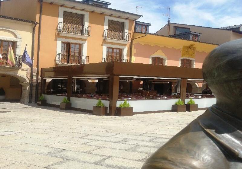 בית מלון כפרי Aroi Bierzo Plaza