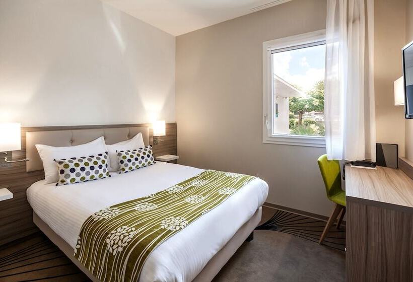 Logis Hotel Restaurant & Spa Au Comte D Ornon