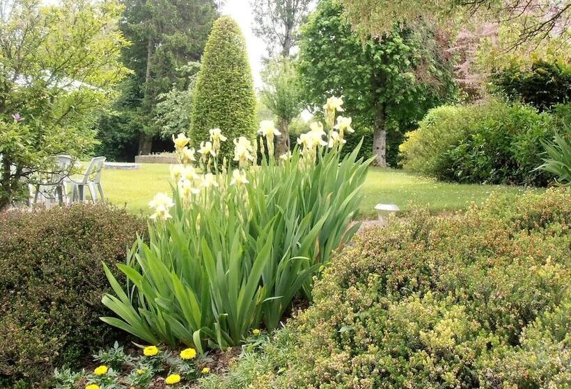 فندق Auberge D Andaines