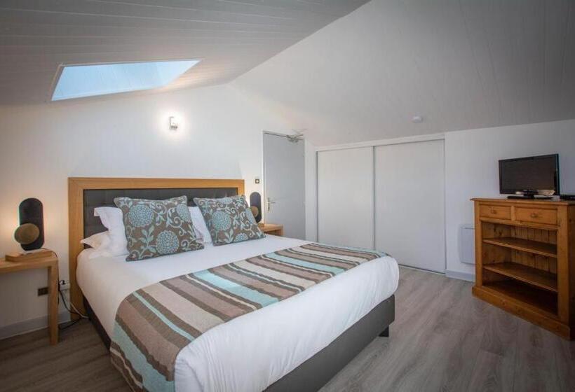 בית מלון כפרי Auberge De L Abbaye Cruis