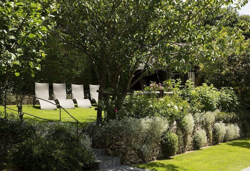 فندق Auberge De La Source   Hôtel De Charme, Collection Saint Siméon