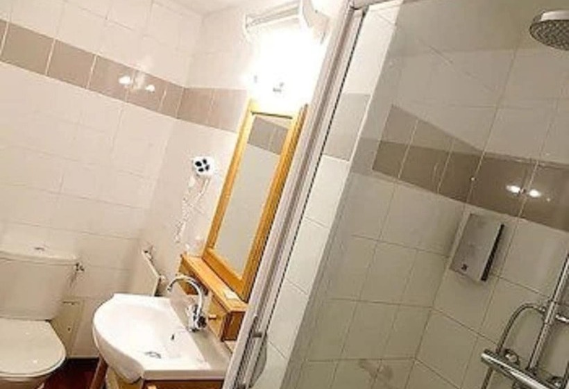 בית מלון כפרי Auberge Du Cheval Blanc