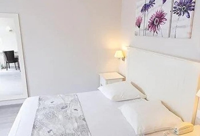 בית מלון כפרי Auberge Du Cheval Blanc