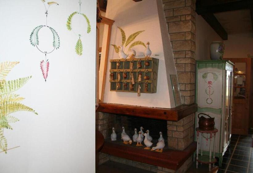 Отель Auberge Du Lac