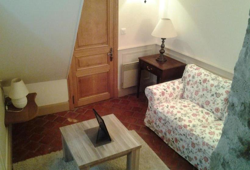 בית מלון כפרי Auberge Le Pot D Etain