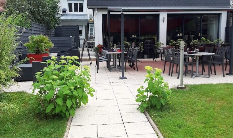 ホテル Auberge En Ardenne