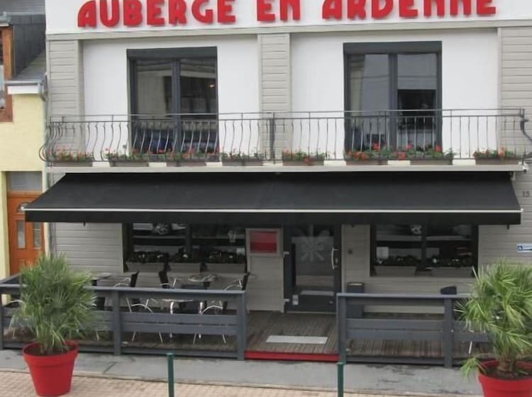 ホテル Auberge En Ardenne