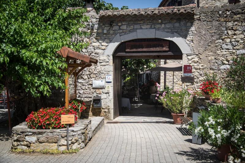 Logis Auberge Les Murets Hotel Restaurant Spa