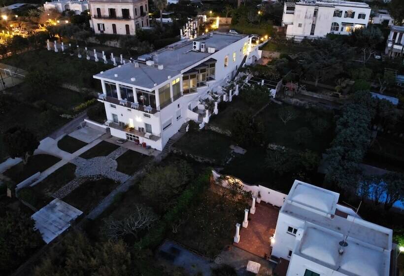 Отель Bellavista