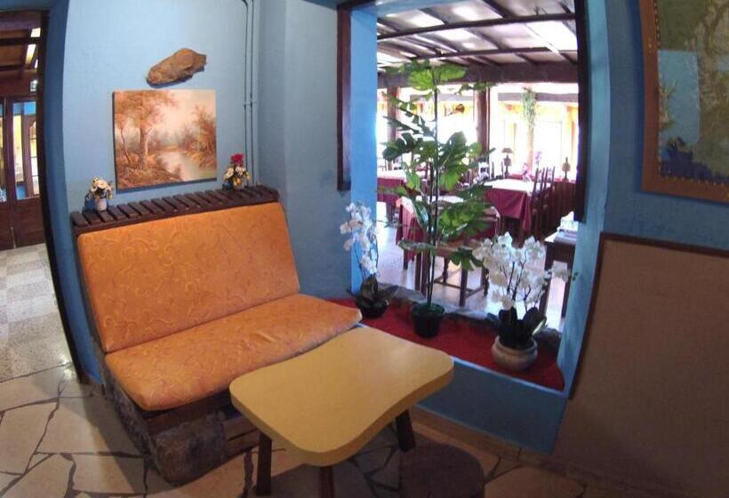 فندق Boustigue Hôtel   Restaurant