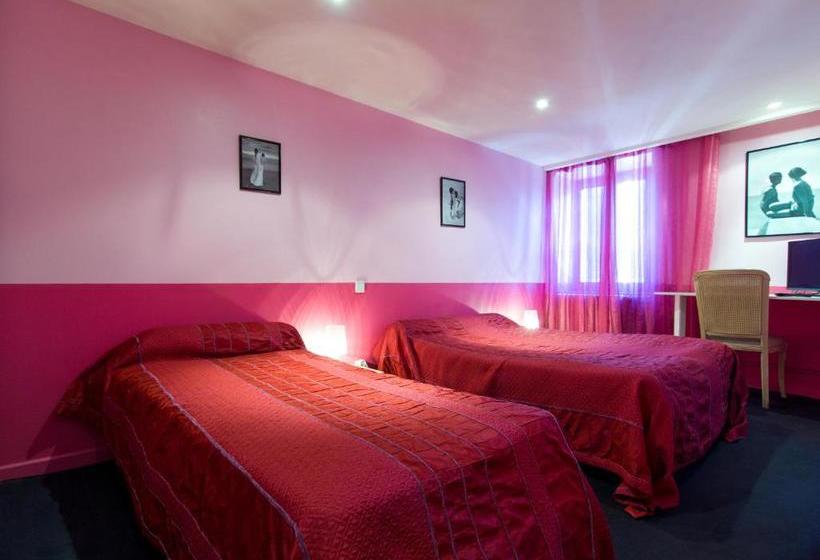 Отель A La Maison Hôtel Restaurant