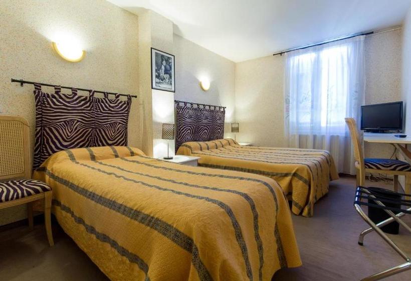 Отель A La Maison Hôtel Restaurant