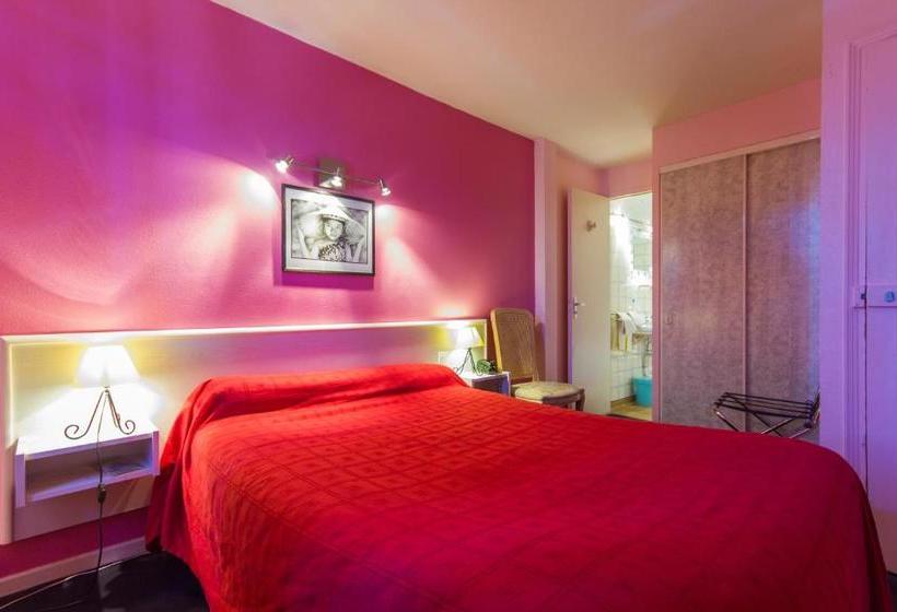 Отель A La Maison Hôtel Restaurant