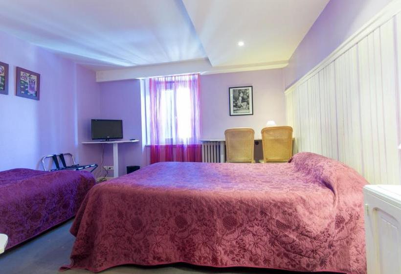 Отель A La Maison Hôtel Restaurant