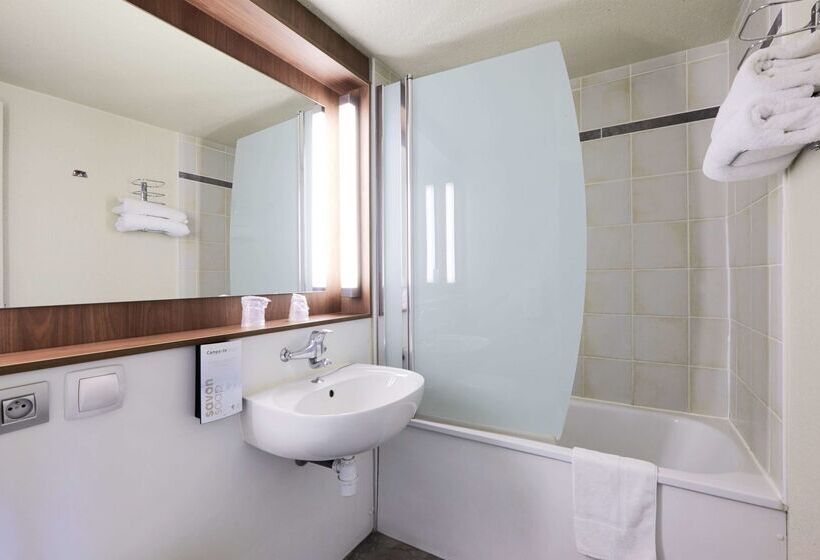 ホテル Campanile Bordeaux Sud Gradignan Talence