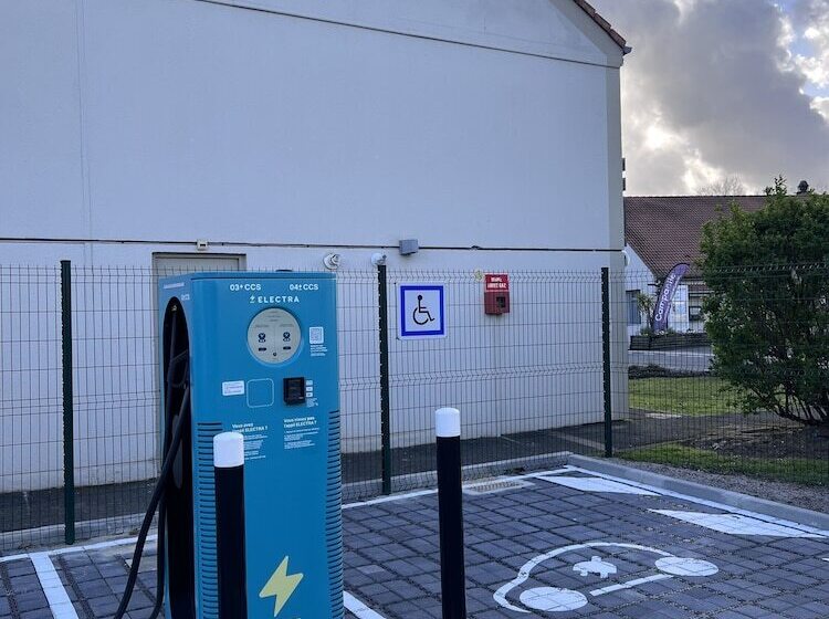 ホテル Campanile Bordeaux Sud Gradignan Talence