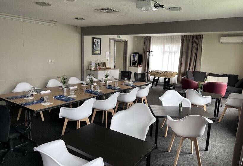 ホテル Campanile Bordeaux Sud Gradignan Talence