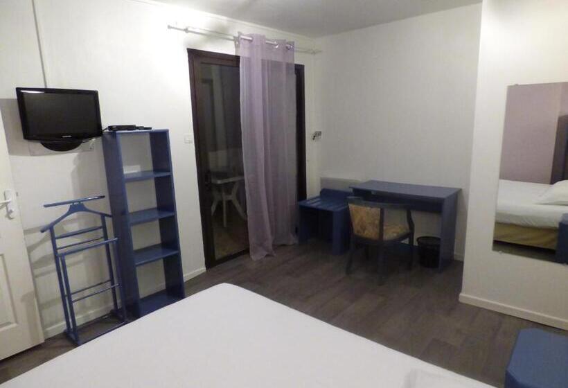 فندق Castel Moor