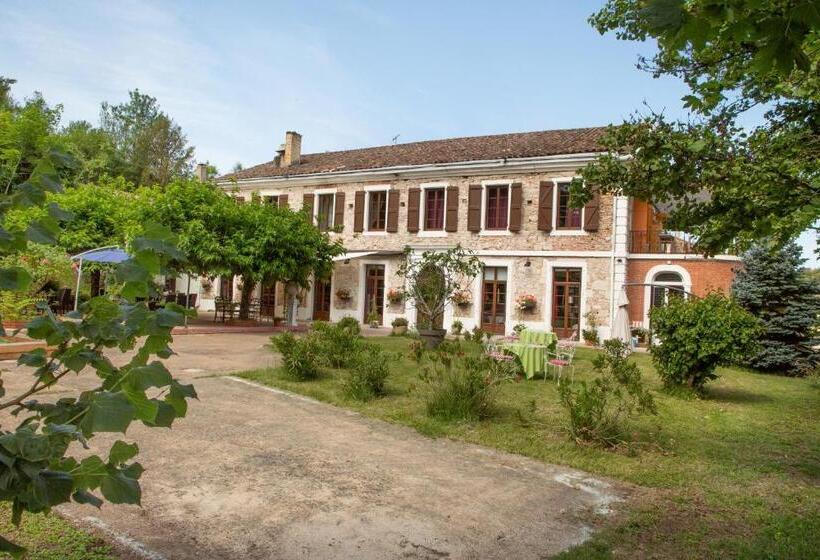 ホテル Chambre D Hôtes Au Jardin Des Saveurs