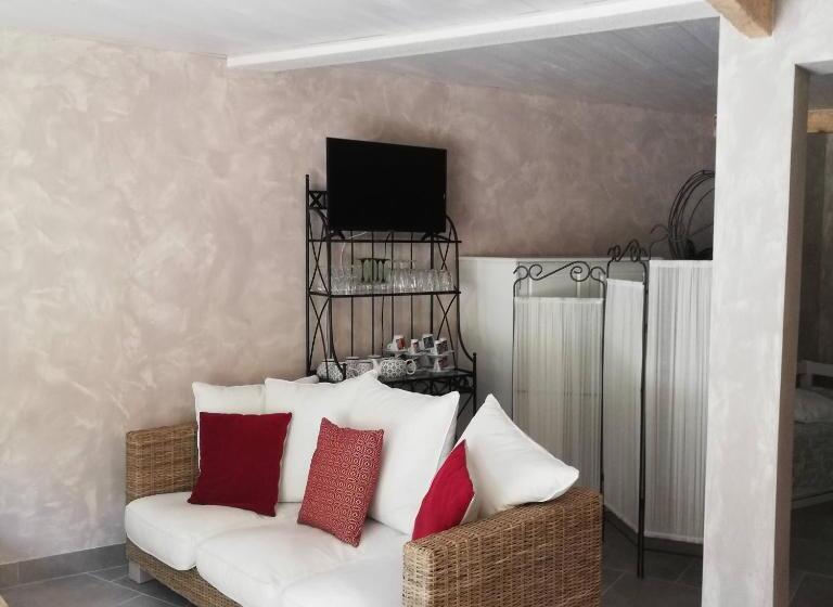 ホテル Chambre D Hôtes Au Jardin Des Saveurs