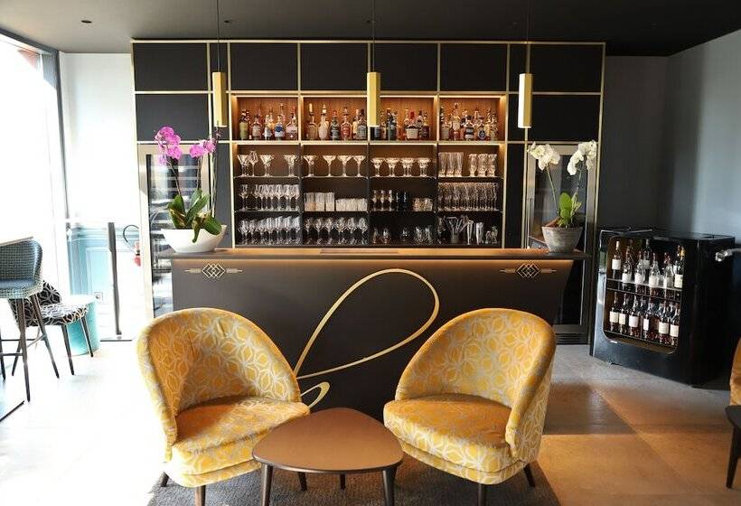 בית מלון כפרי Chateau Blanchard