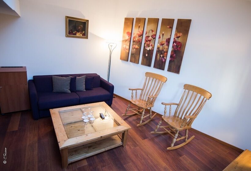 בית מלון כפרי Chez La Rose