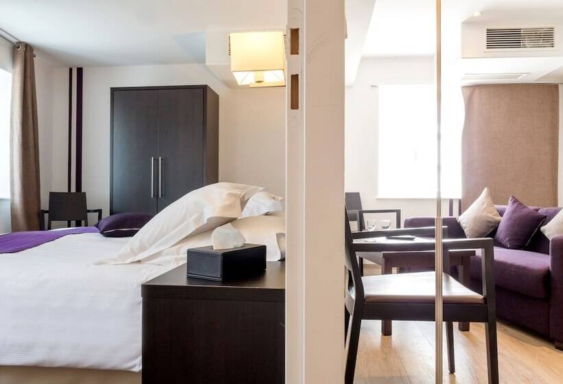 בית מלון כפרי Chez La Rose