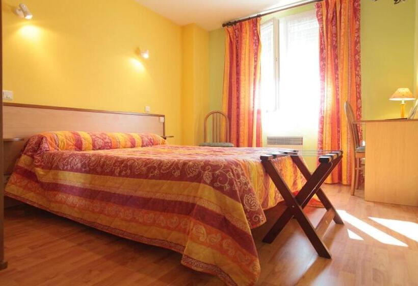 בית מלון כפרי Colombié