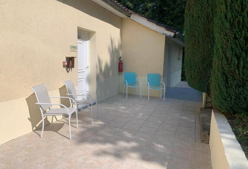 בית מלון כפרי Colombié