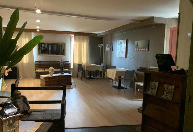 בית מלון כפרי Colombié