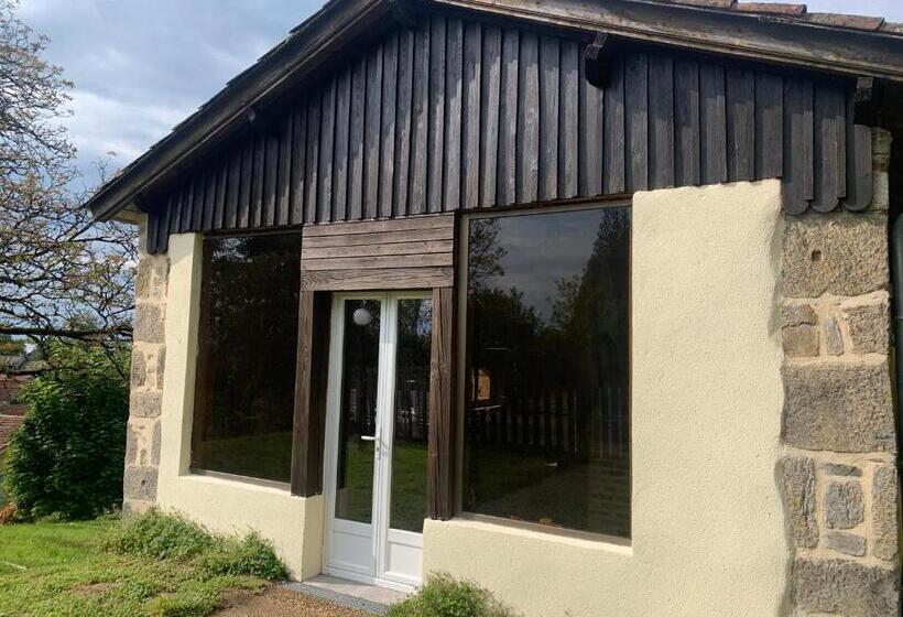 בית מלון כפרי Colombié