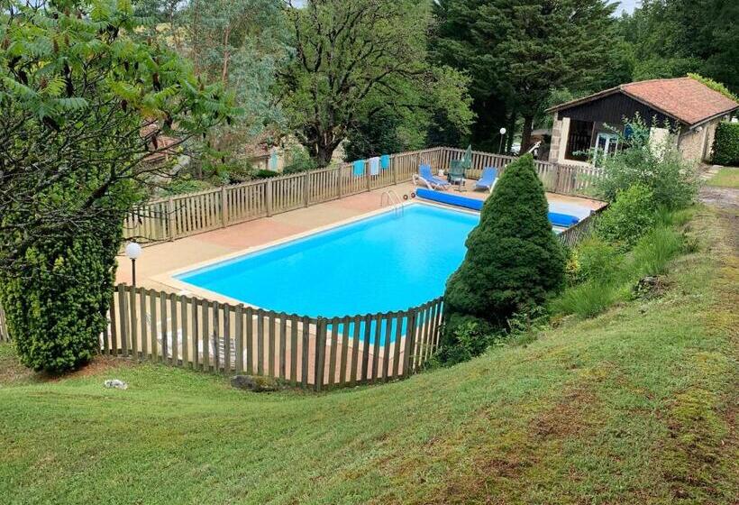 בית מלון כפרי Colombié