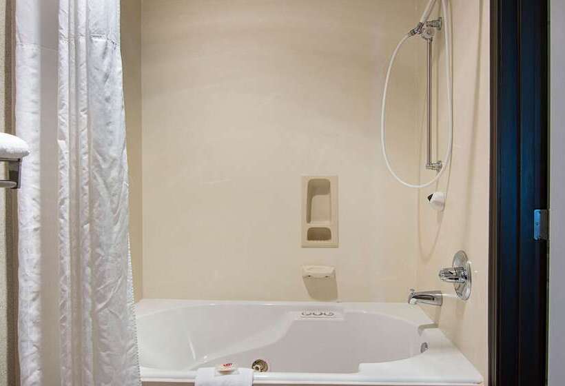 هتل Comfort Inn Camden