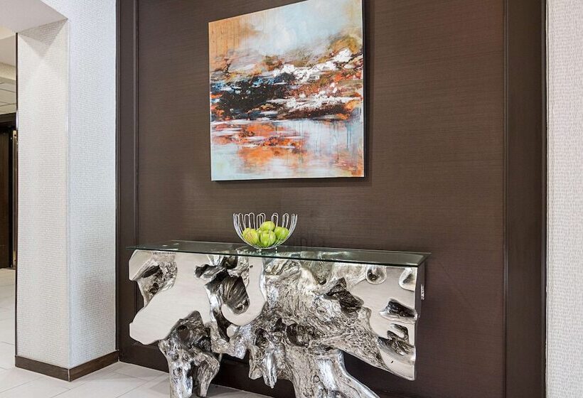 هتل Comfort Inn Camden