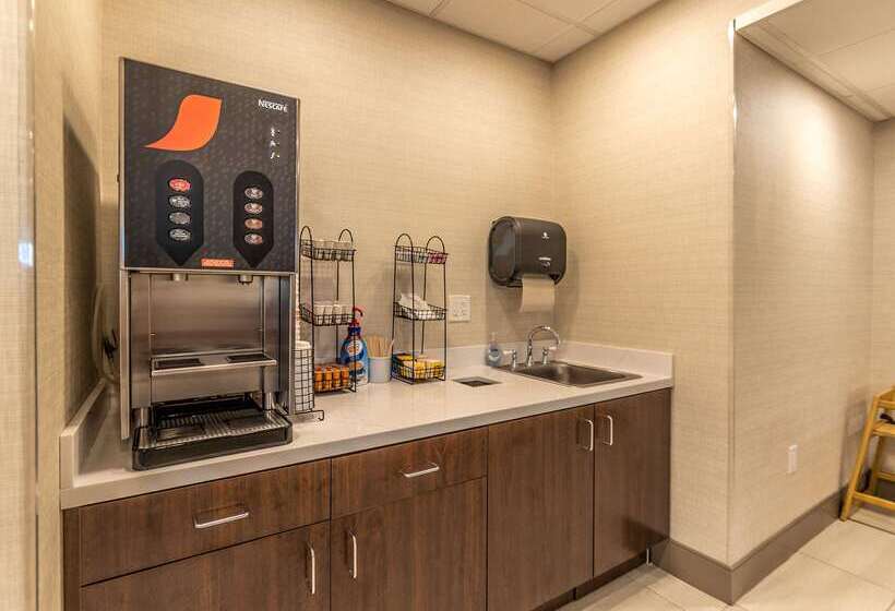 호텔 Comfort Inn Hanford Lemoore