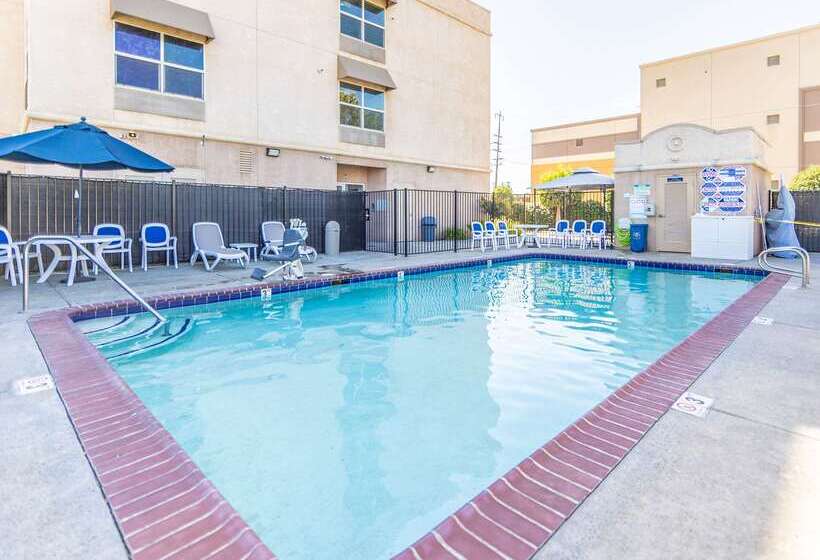 호텔 Comfort Inn Hanford Lemoore
