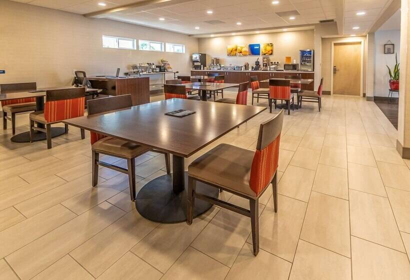 호텔 Comfort Inn Hanford Lemoore