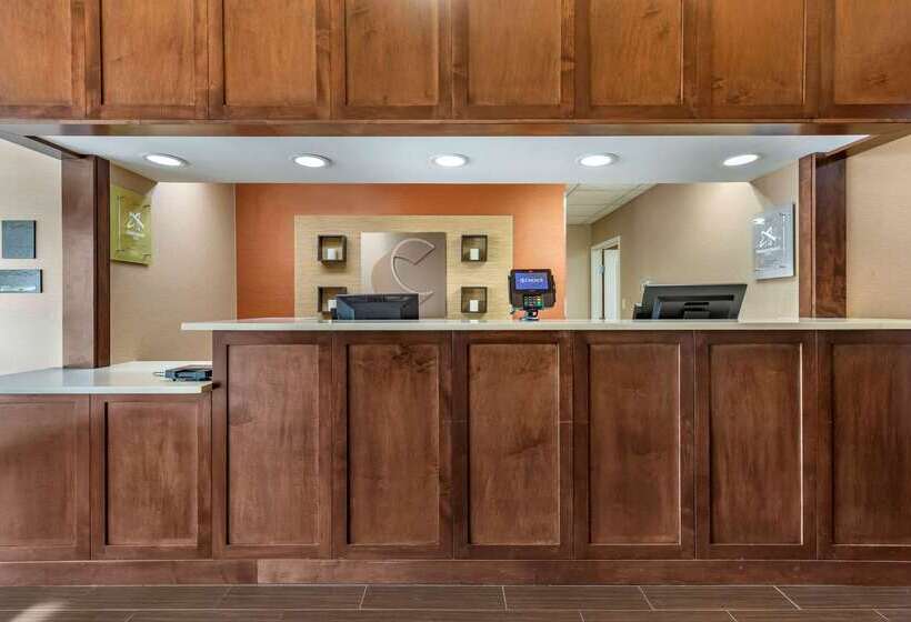 فندق Comfort Inn & Suites Bryant   Benton